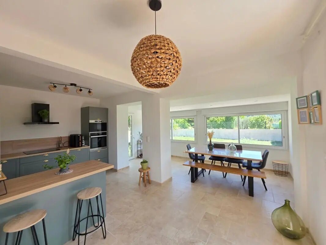 Maison à vendre, 135m², Château-Arnoux-Saint-Auban