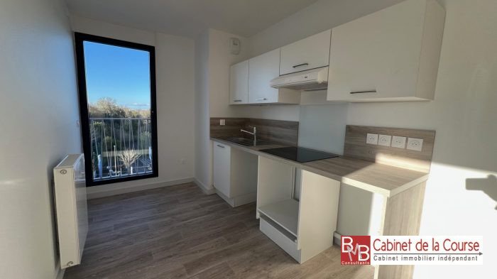 Appartement à louer, 62m², Mérignac