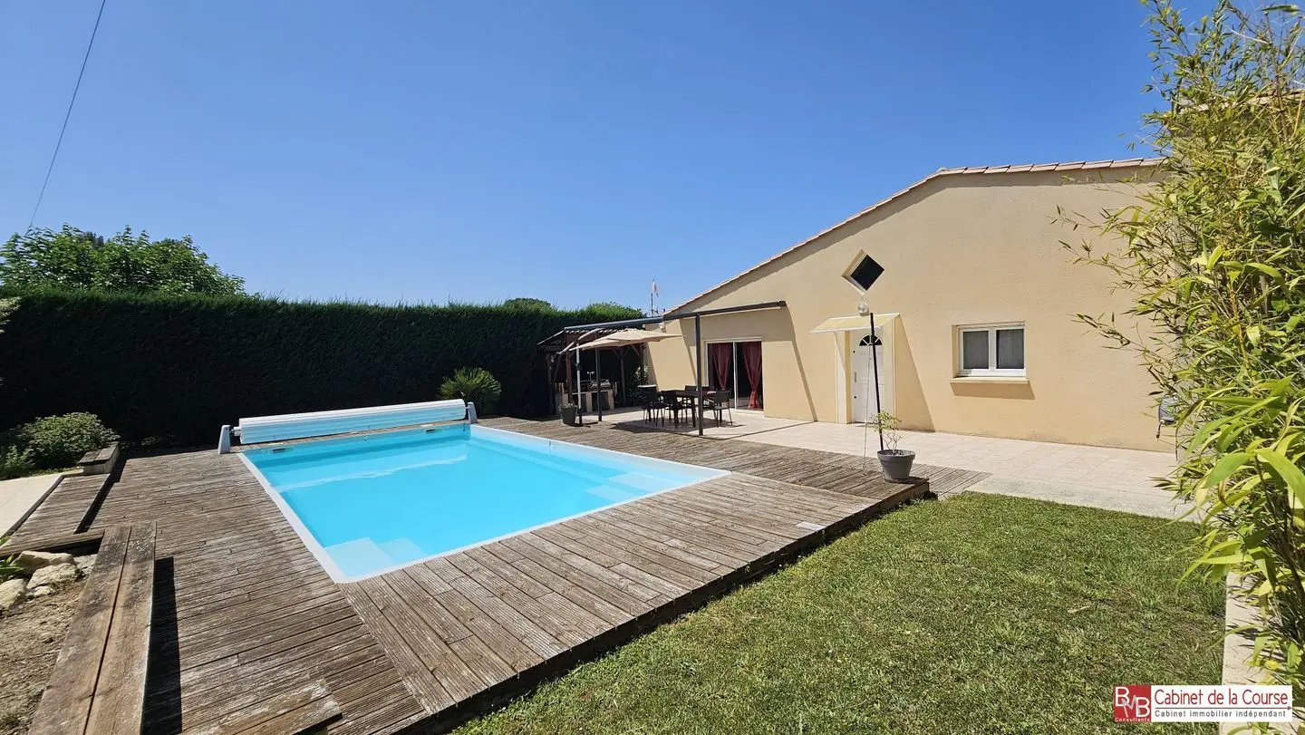 Maison à vendre, 185m², Cursan