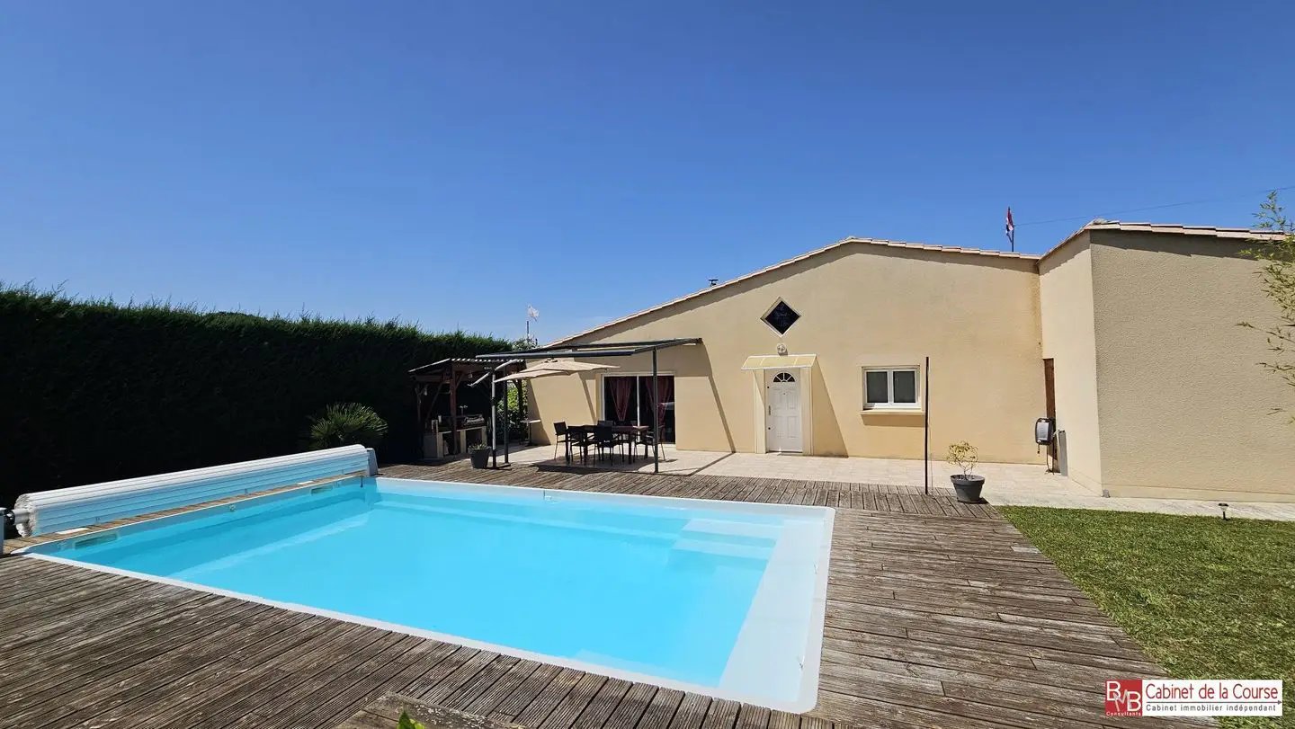 Maison à vendre, 185m², Cursan