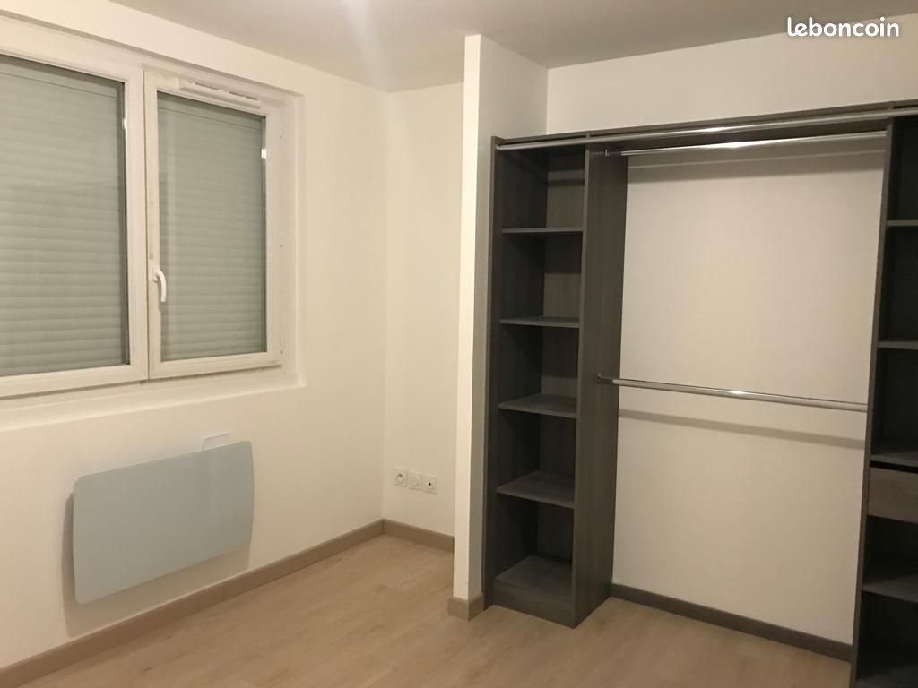 Appartement à louer, 61m², Morestel