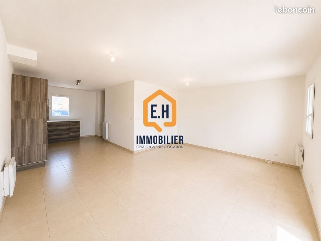 Maison à vendre, 83m², Cuers