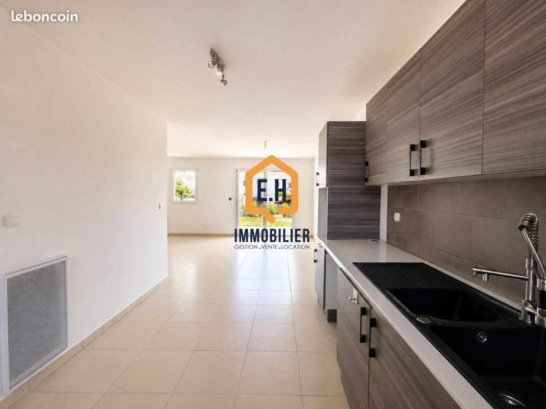 Maison à vendre, 83m², Cuers