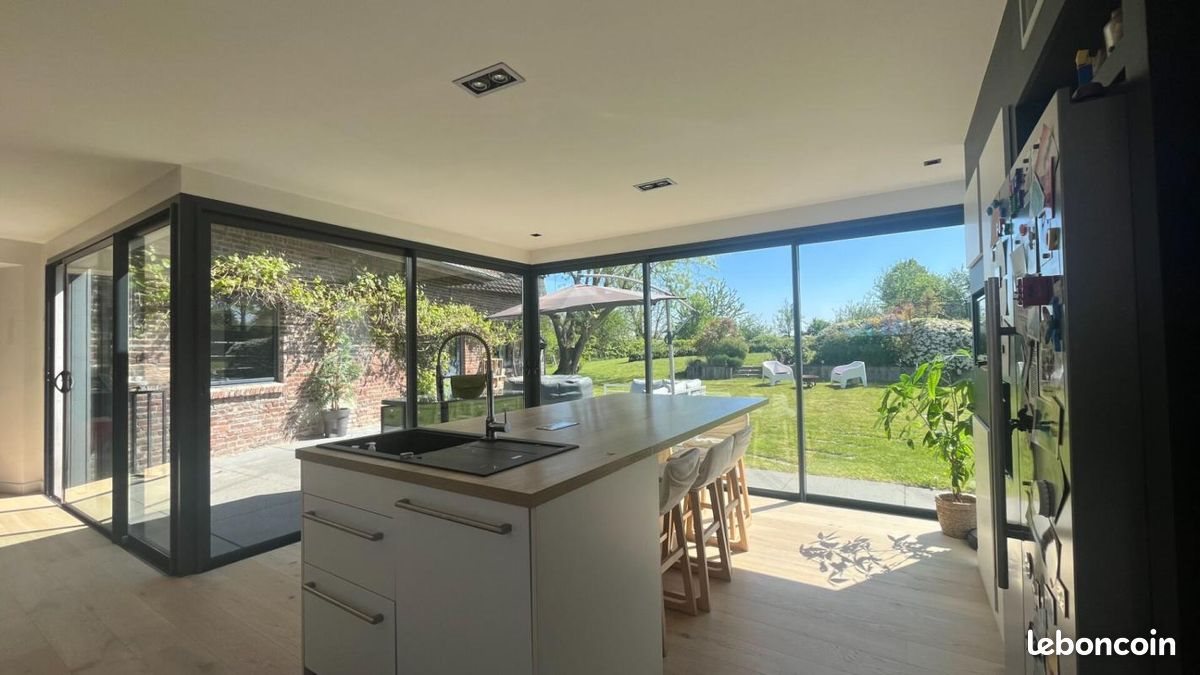 Maison à vendre, 256m², Herlies