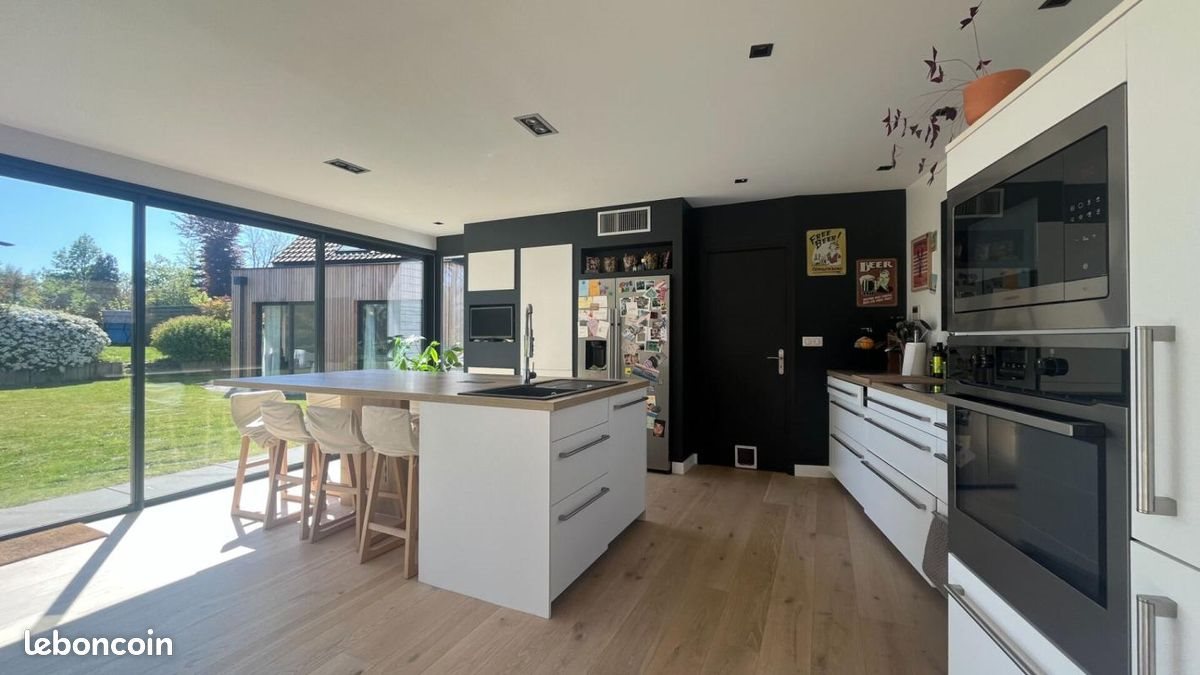 Maison à vendre, 256m², Herlies