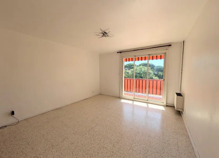 Appartement à louer, 69m², Toulon