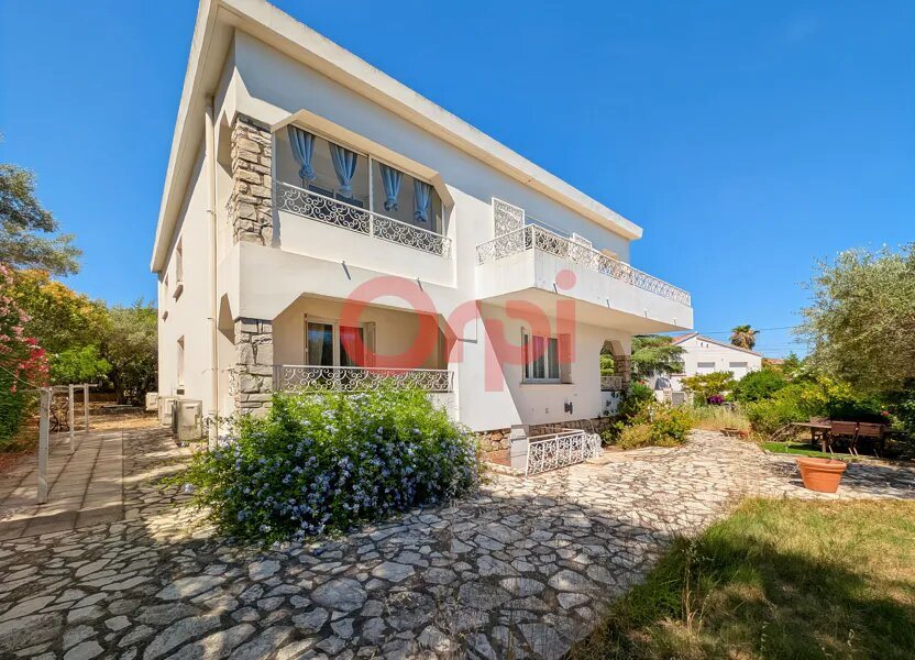 Maison à vendre, 205m², La Valette-du-Var