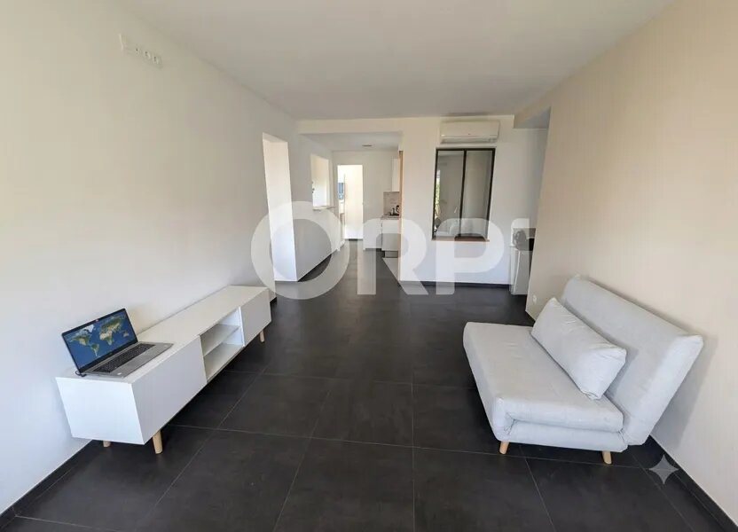 Appartement à louer, 67m², Toulon