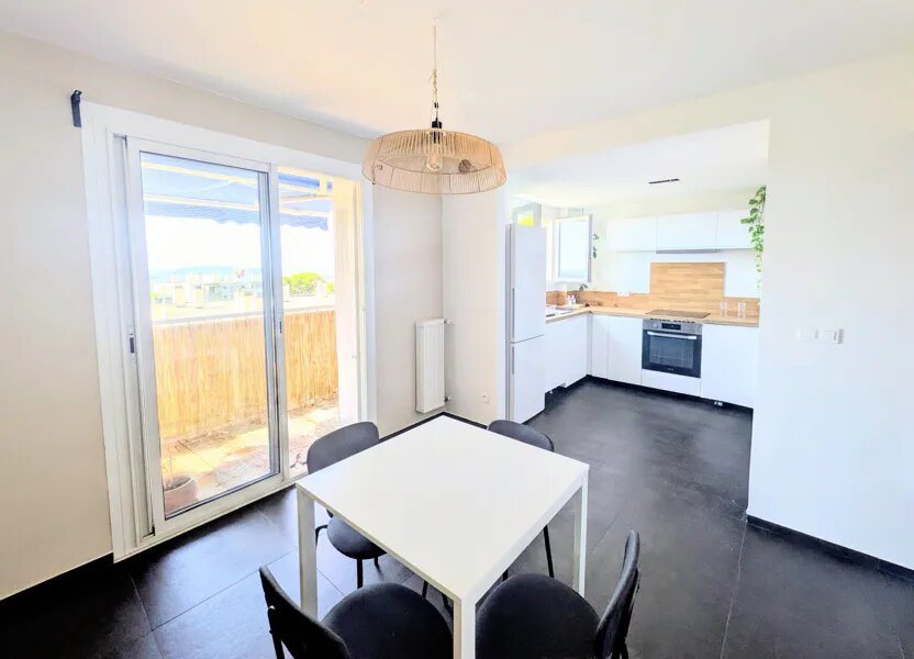 Appartement à louer, 67m², Toulon