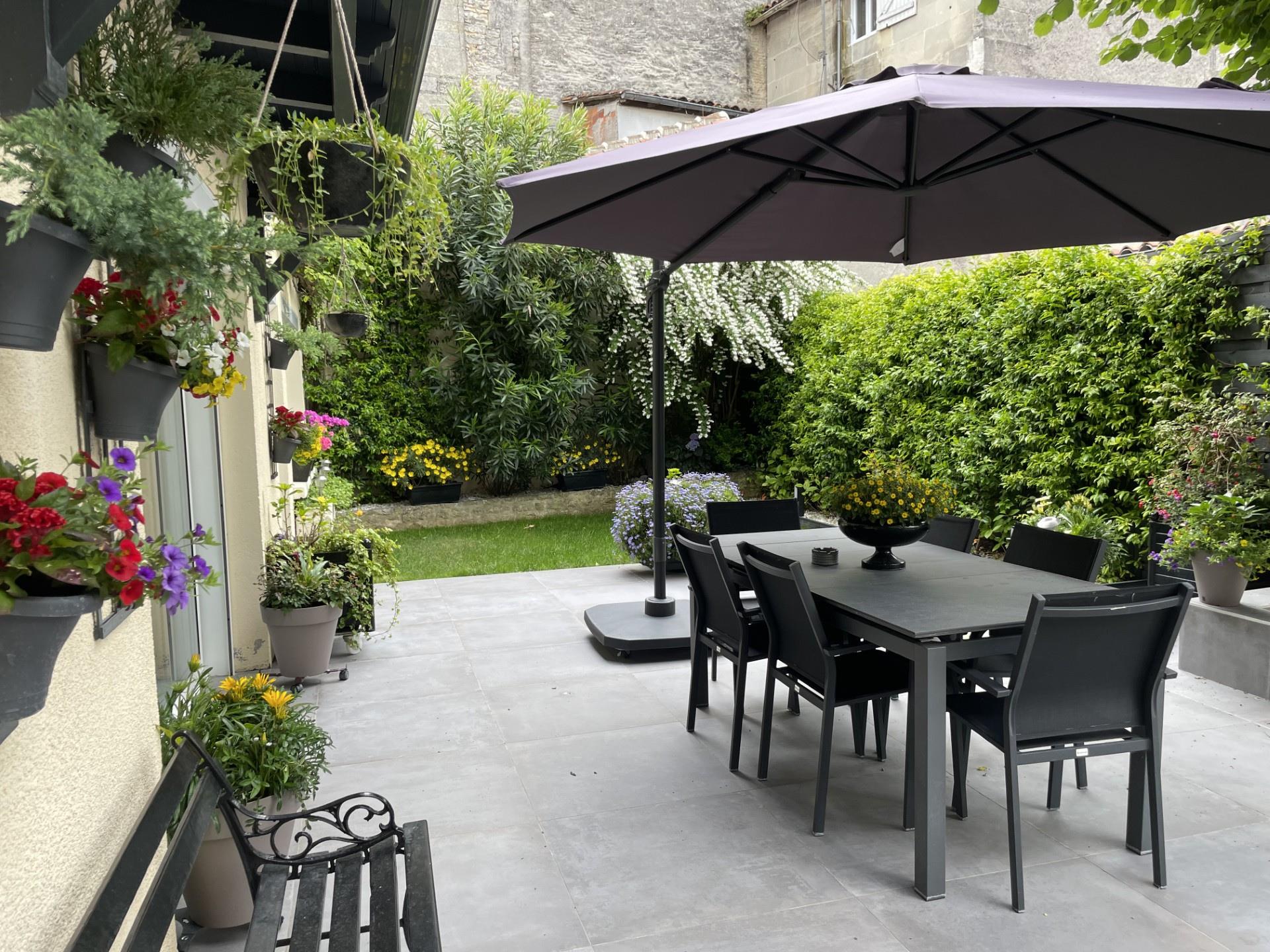 Maison à vendre, 232m², Cognac