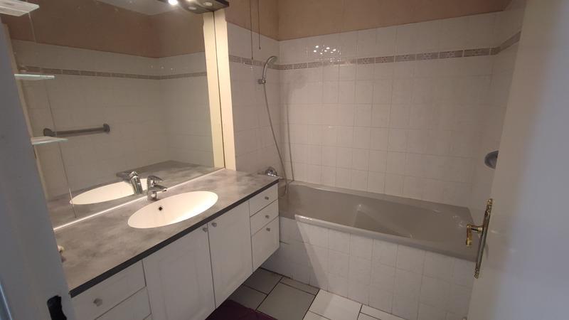Appartement à vendre, 69m², Meyzieu