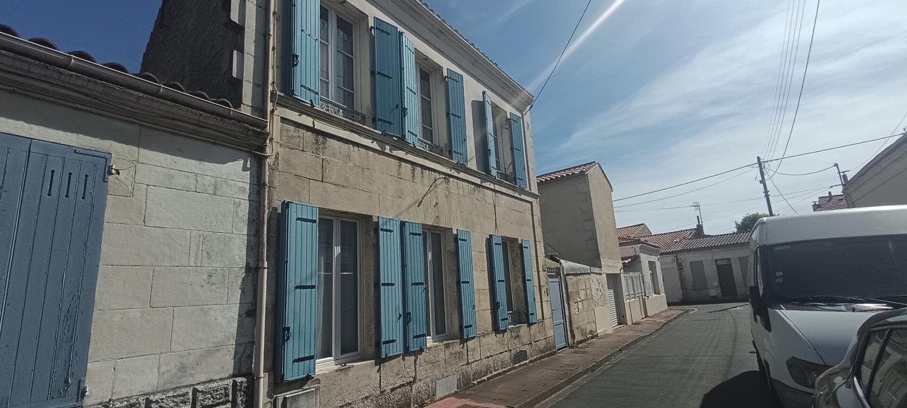 Maison à vendre, 102m², Rochefort