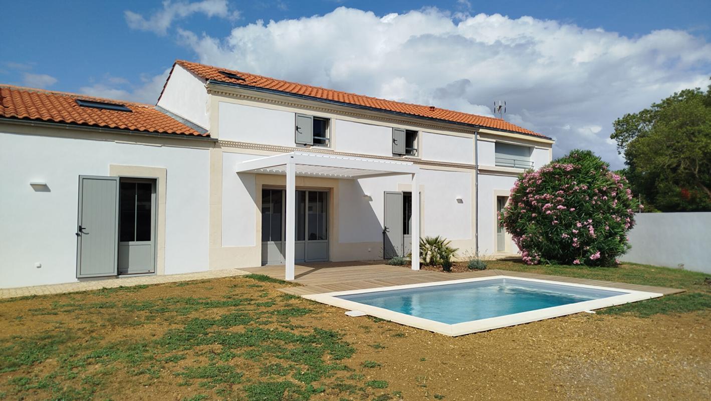 Maison à vendre, 162m², Saint-Laurent-de-la-Prée