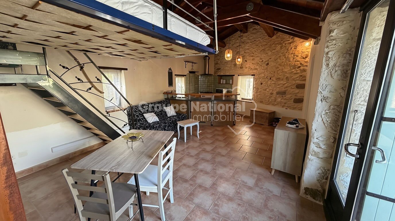 Appartement à louer, 29m², Goudargues