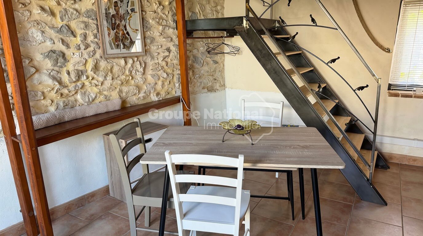 Appartement à louer, 29m², Goudargues