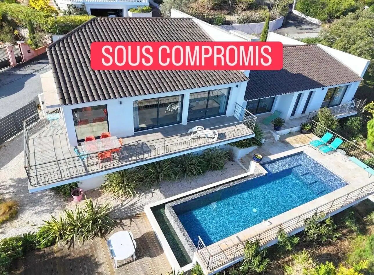 Maison à vendre, 180m², Les Adrets-de-l'Estérel