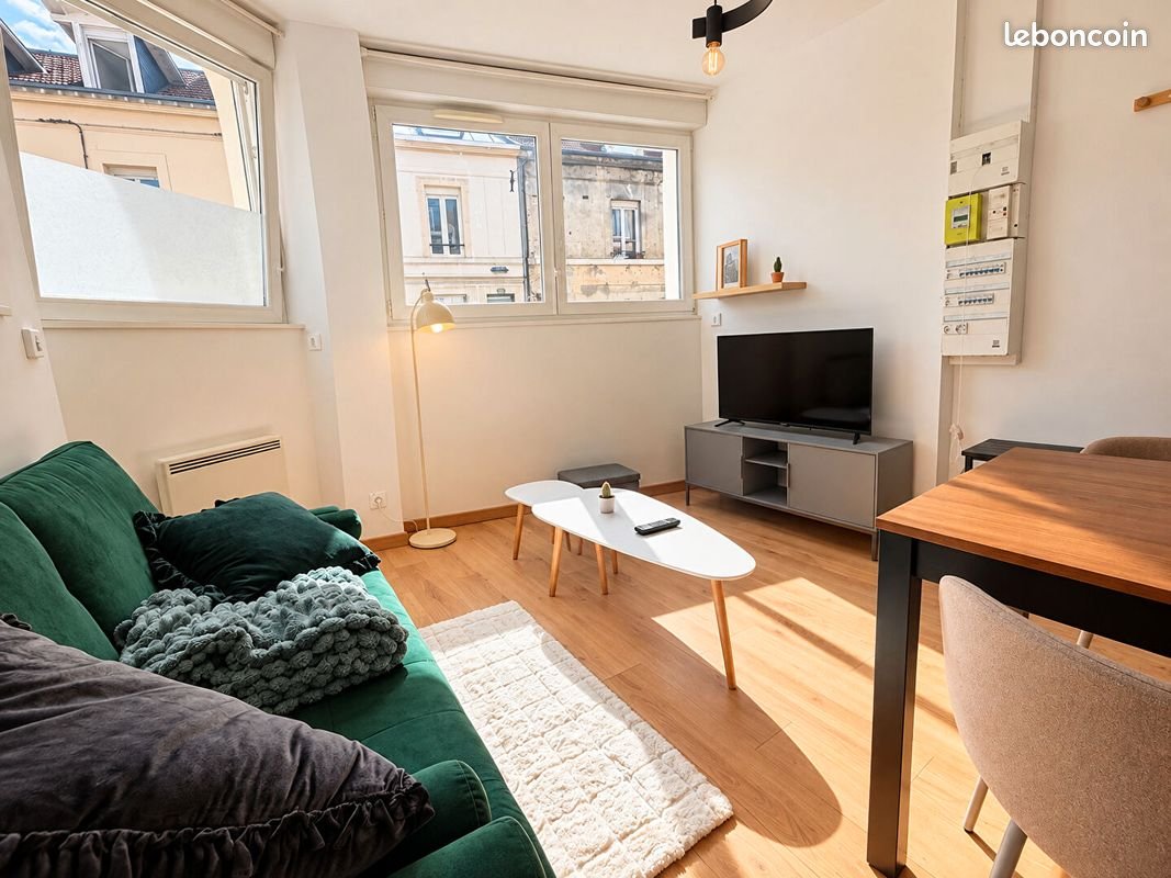Appartement à louer, 25m², Reims