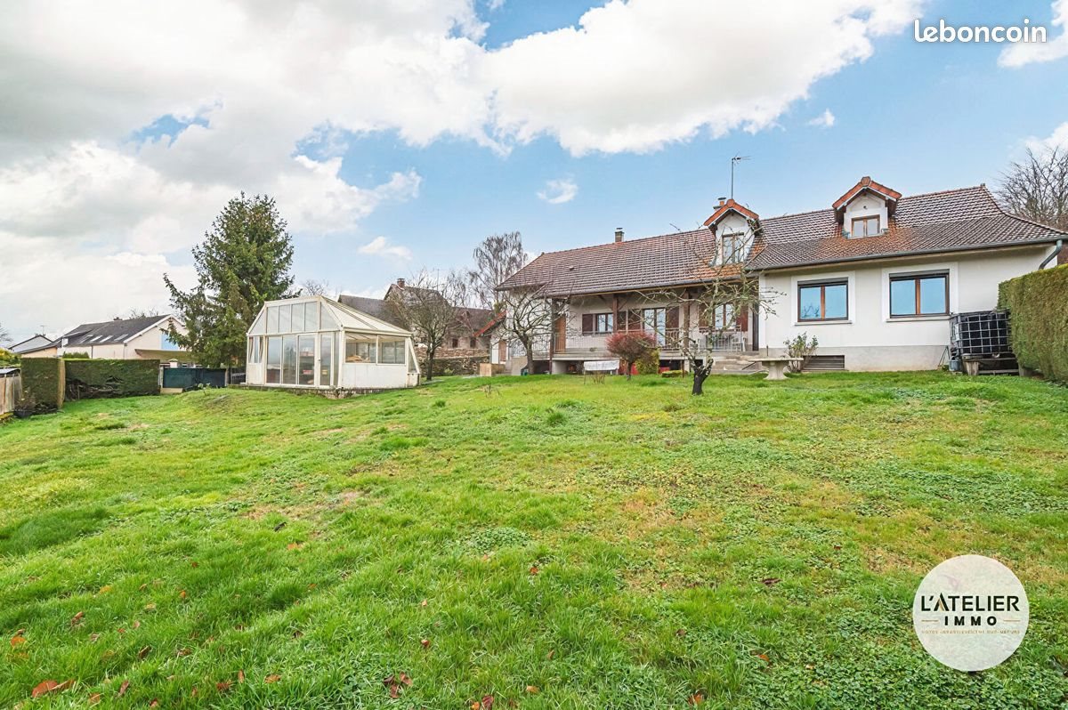 Maison à vendre, 218m², Mareuil-en-Brie