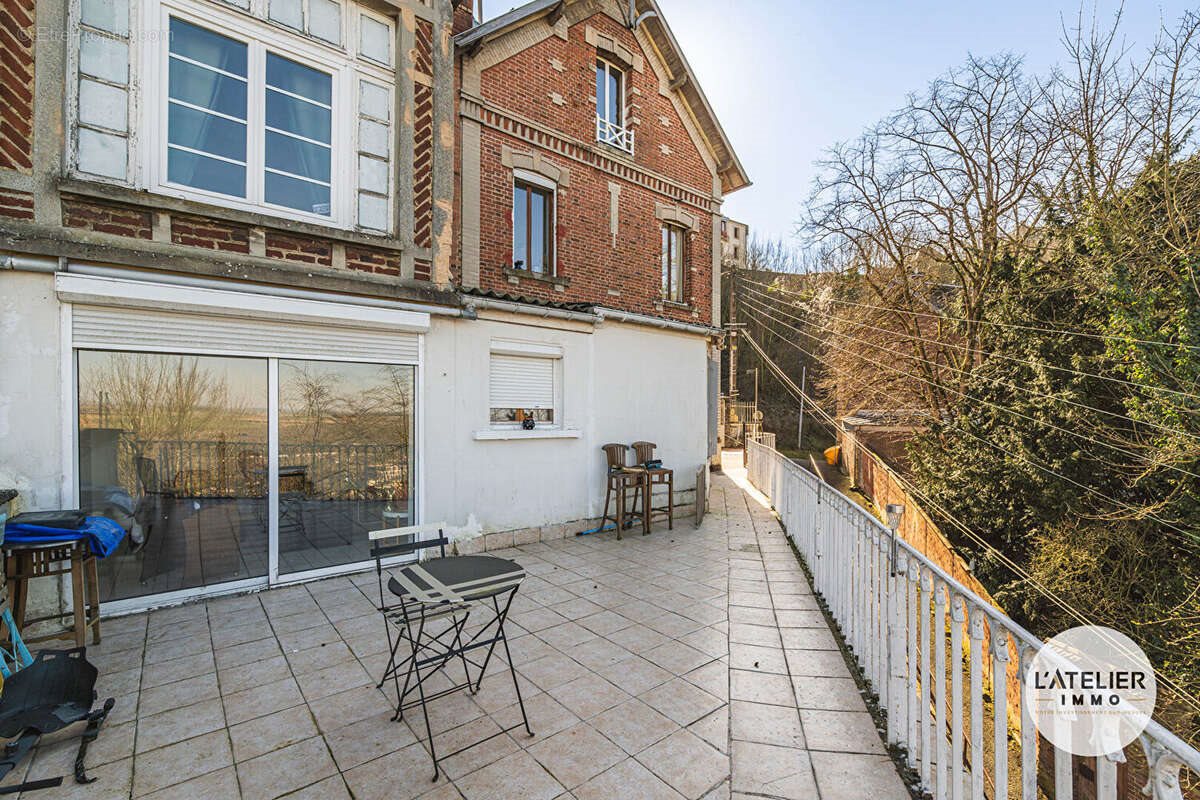Appartement à vendre, 184m², Laon