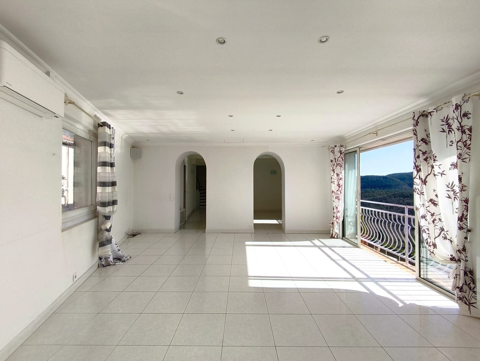 Appartement à vendre, 112m², Bagnols-en-Forêt