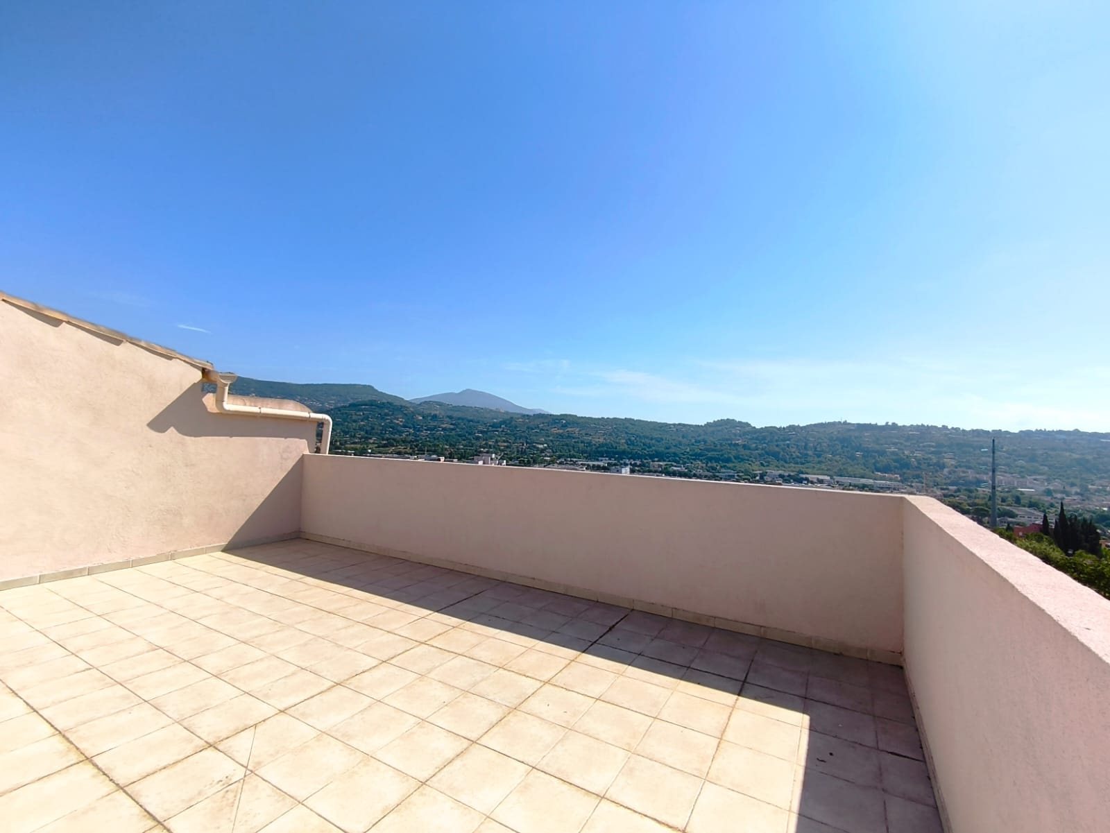 Appartement à vendre, 77m², Grasse