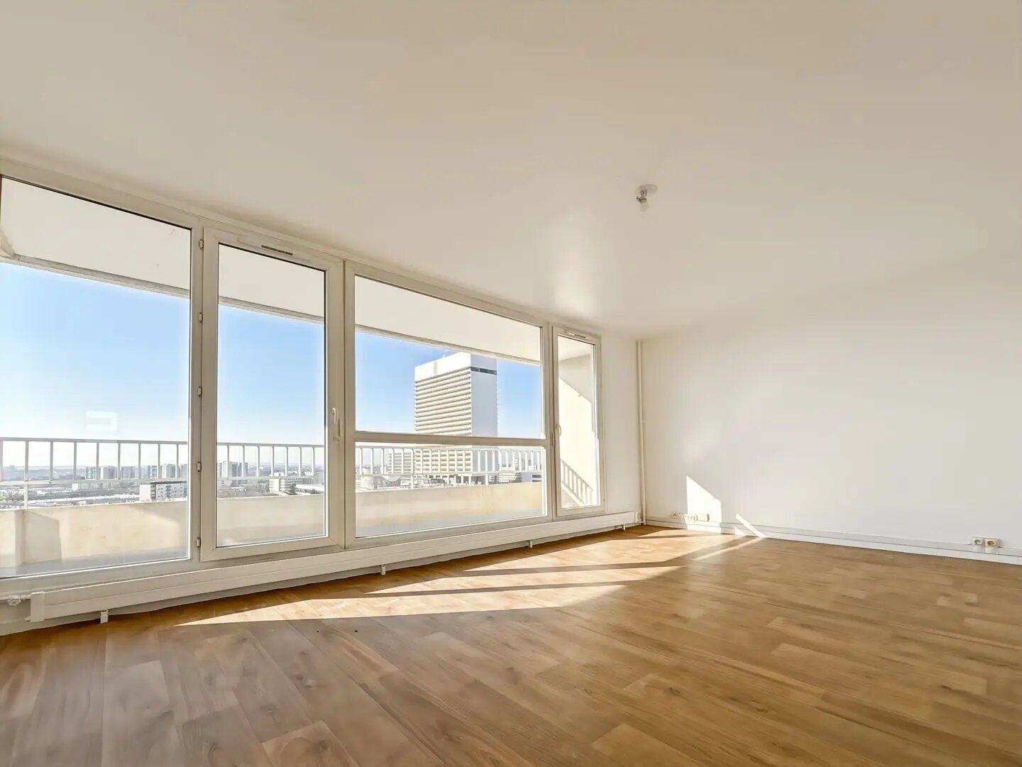 Appartement à louer, 70m², Nanterre