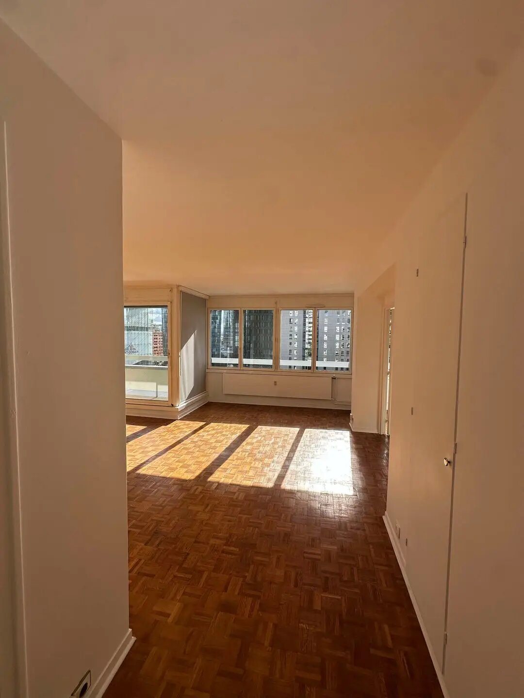 Appartement à louer, 45m², Courbevoie
