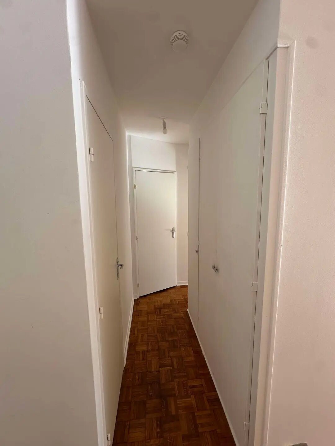 Appartement à louer, 45m², Courbevoie