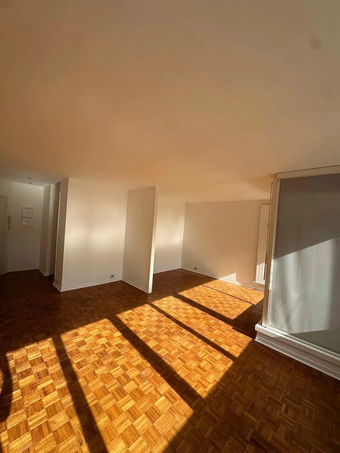 Appartement à louer, 45m², Courbevoie