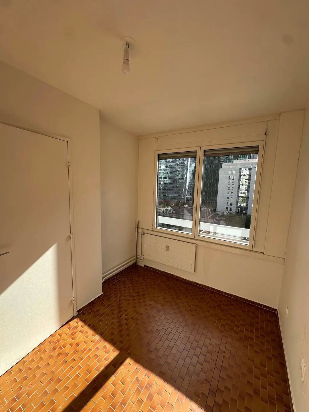 Appartement à louer, 45m², Courbevoie