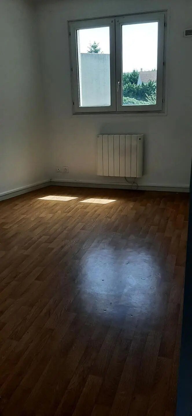 Appartement à louer, 71m², Saint-Cyr-l'Ecole