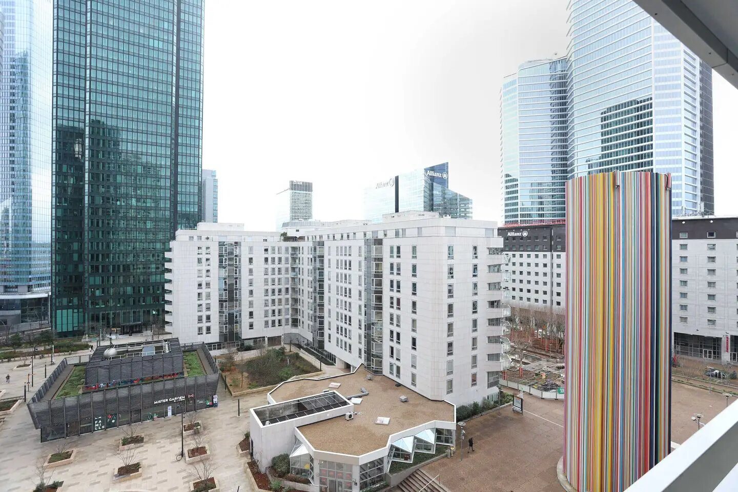 Appartement à louer, 45m², Courbevoie