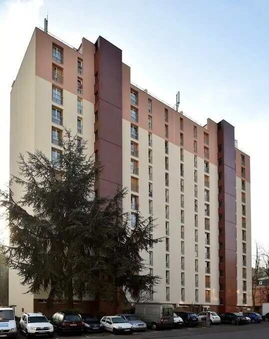 Appartement à louer, 79m², Sèvres