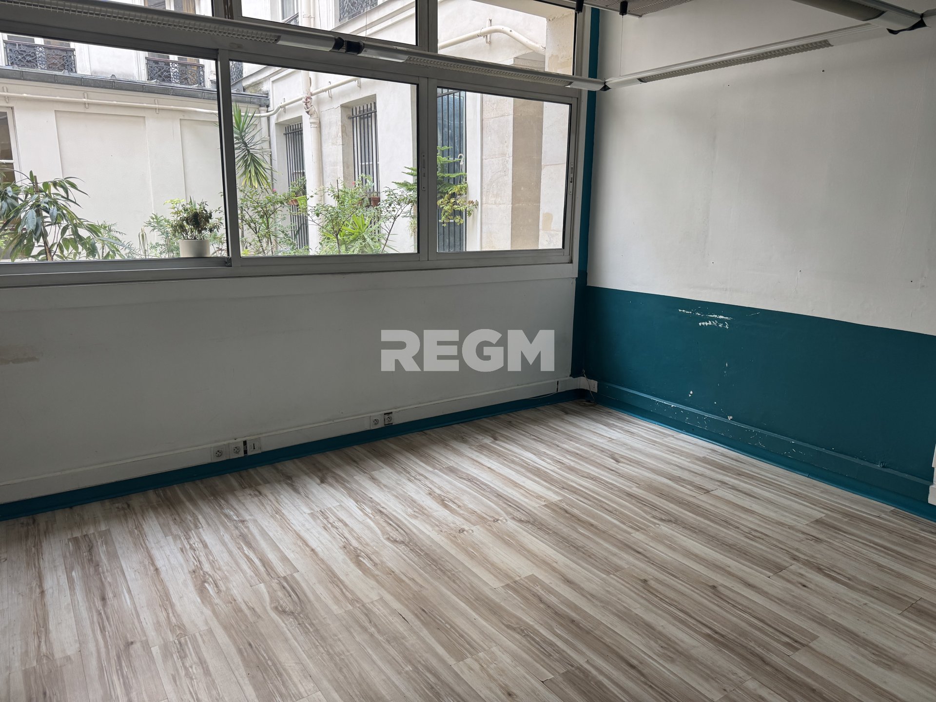 Maison à louer, 70m², Paris 10ème