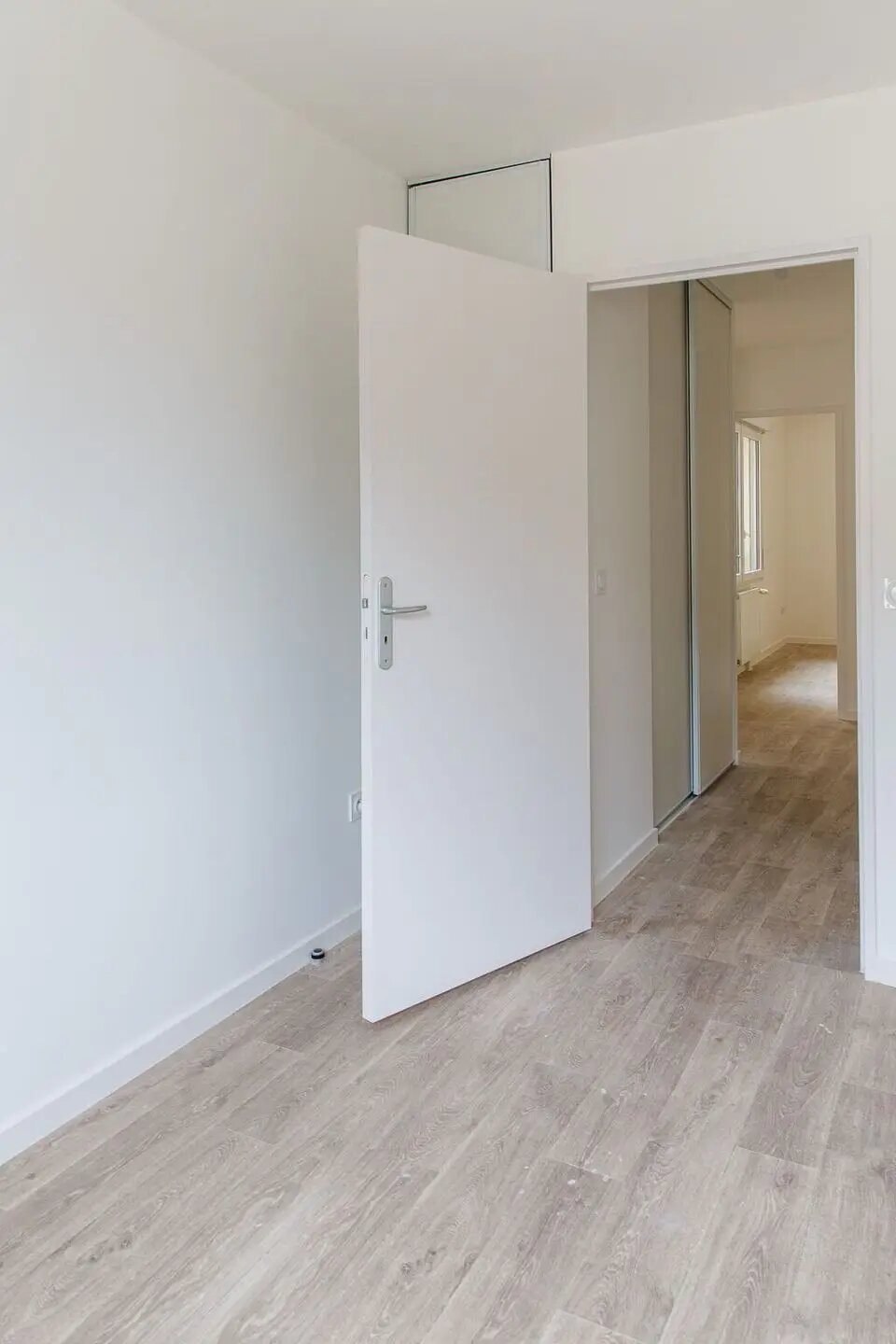 Appartement à louer, 85m², Bougival