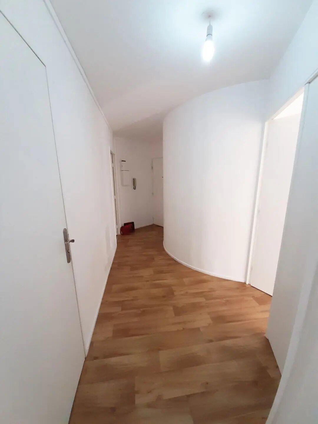 Appartement à louer, 64m², Courbevoie