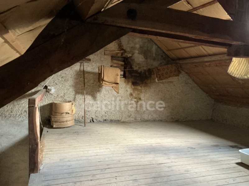 Maison à vendre, 60m², Le Mayet-de-Montagne