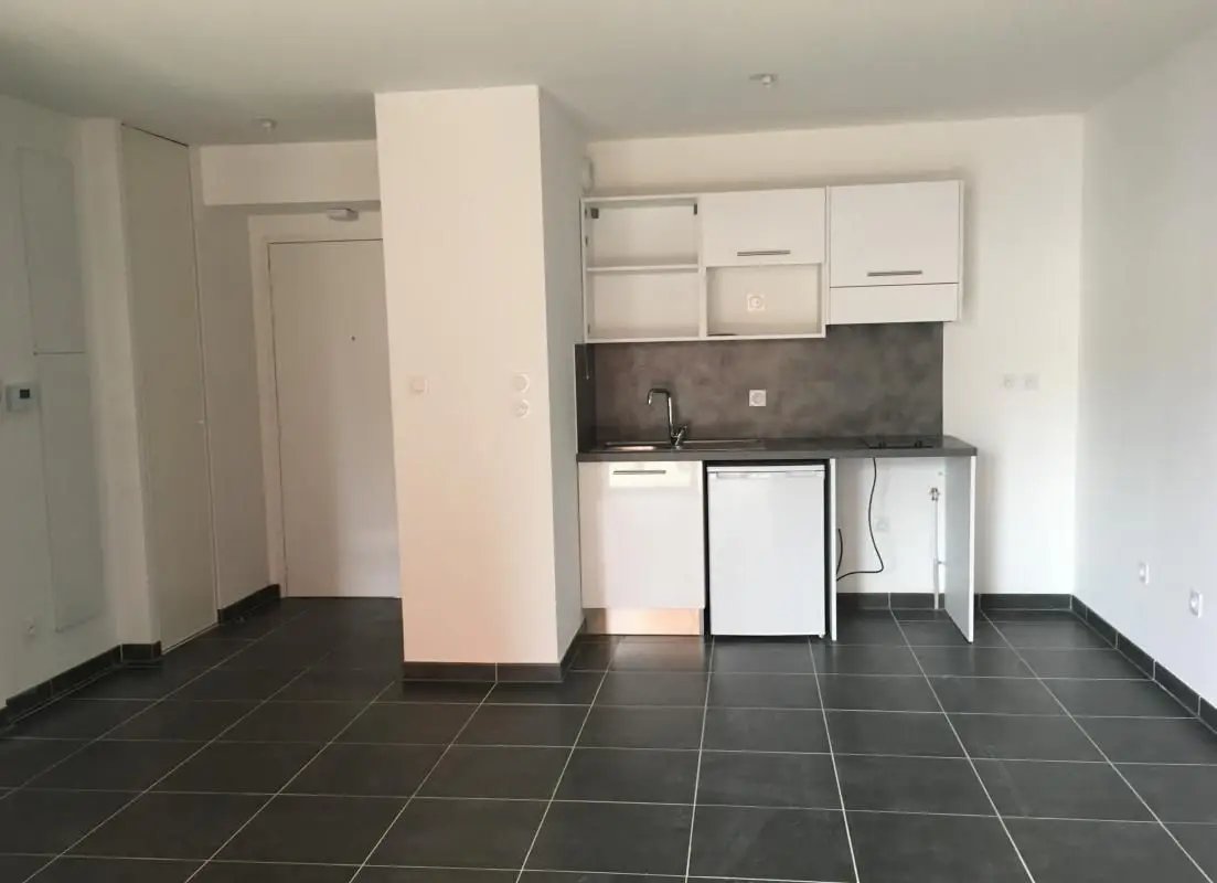 Appartement à louer, 45m², Saint-Loup-Cammas