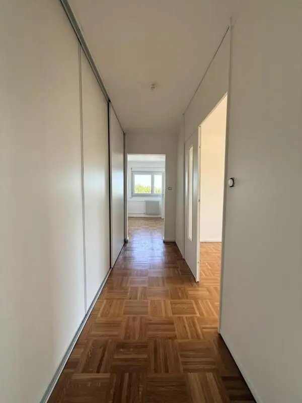 Appartement à louer, 73m², Ecully