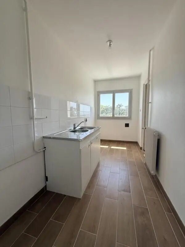 Appartement à louer, 73m², Ecully