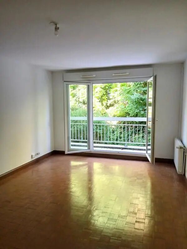 Appartement à louer, 79m², La Celle-Saint-Cloud