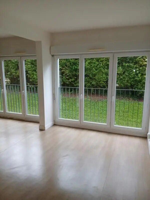 Appartement à louer, 75m², Suresnes