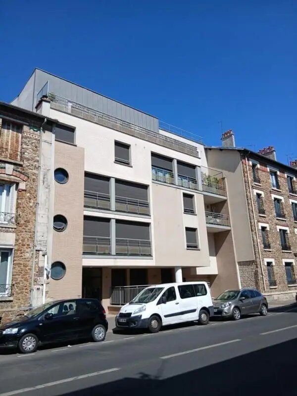 Appartement à louer, 71m², Châtillon