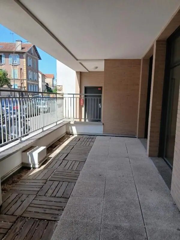 Appartement à louer, 71m², Châtillon