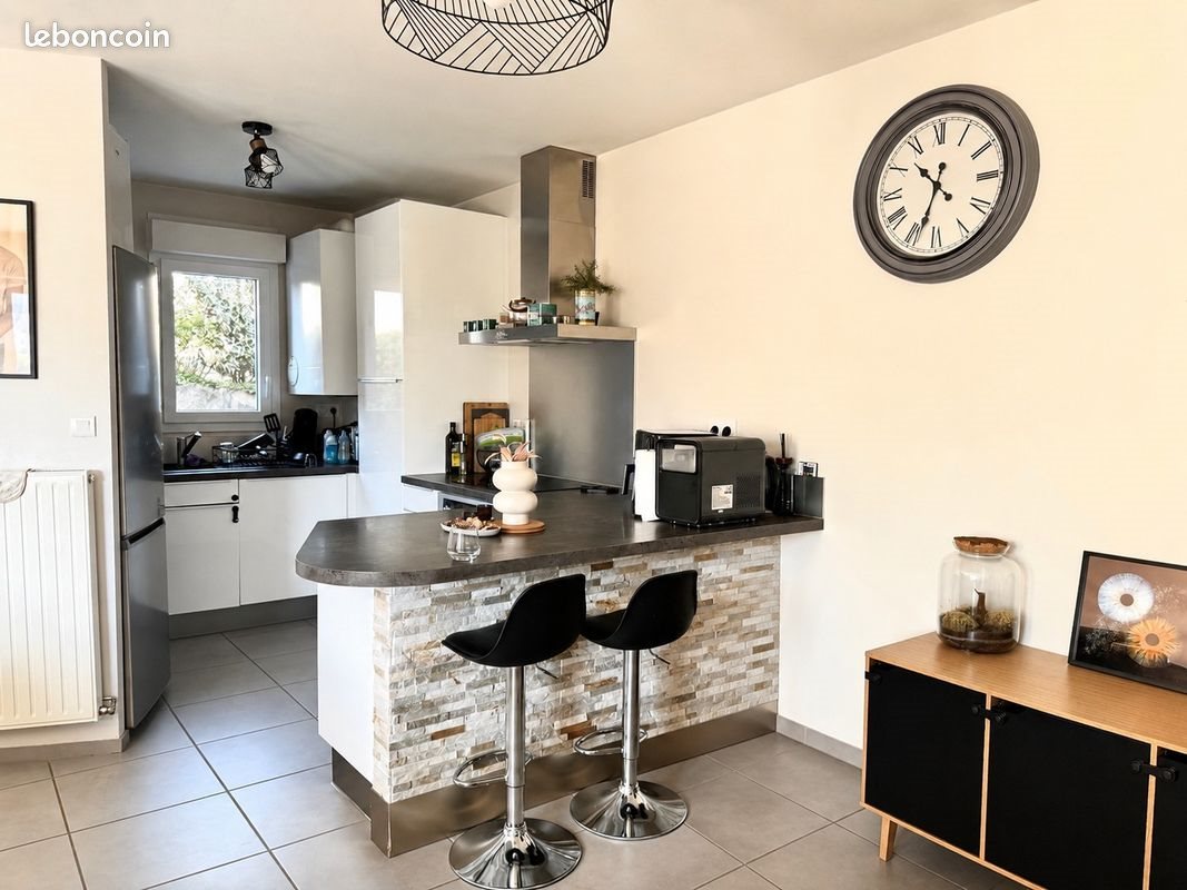 Appartement à vendre, 73m², Saint-Jean-Bonnefonds
