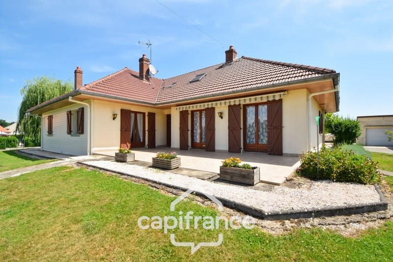 Maison à vendre, 170m², Pierre-de-Bresse