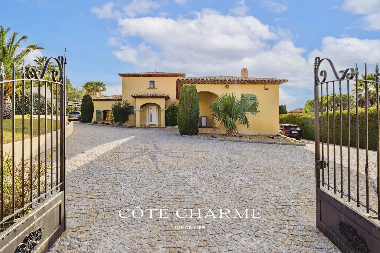 Maison à vendre, 210m², La Crau