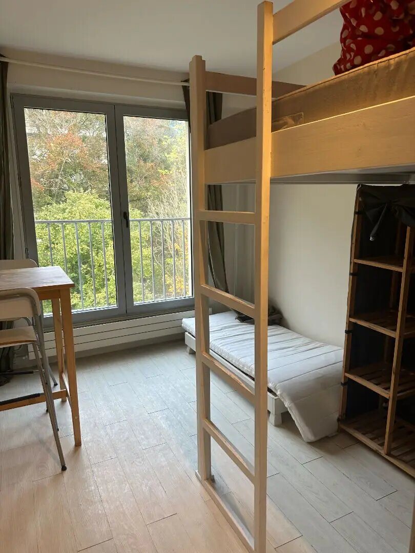 Appartement à louer, 14m², Sèvres