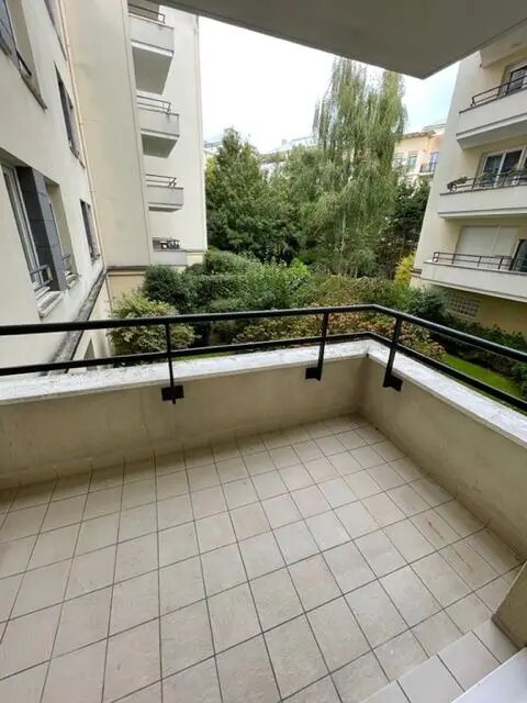 Appartement à louer, 41m², Suresnes