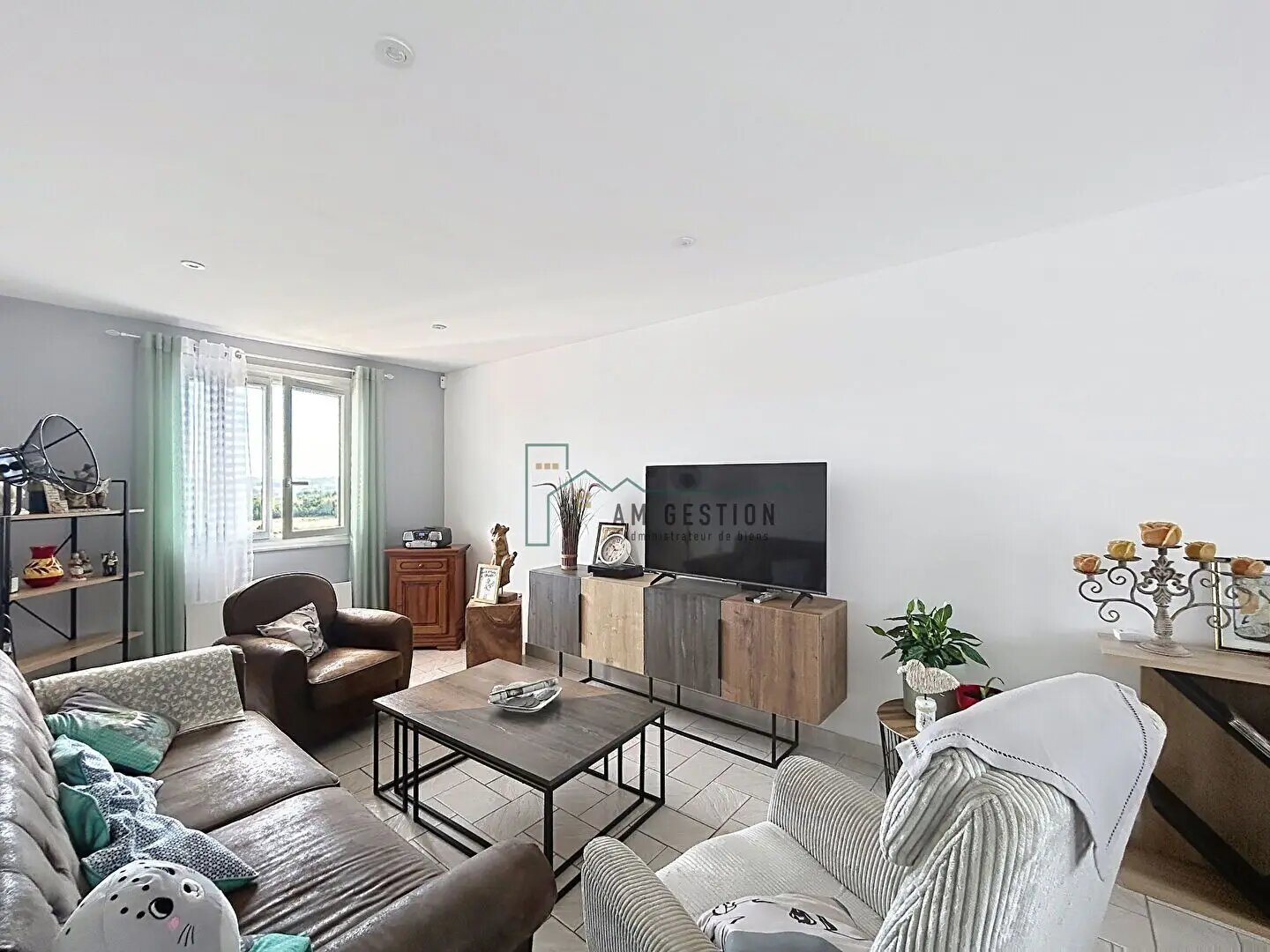 Maison à louer, 75m², Cussac